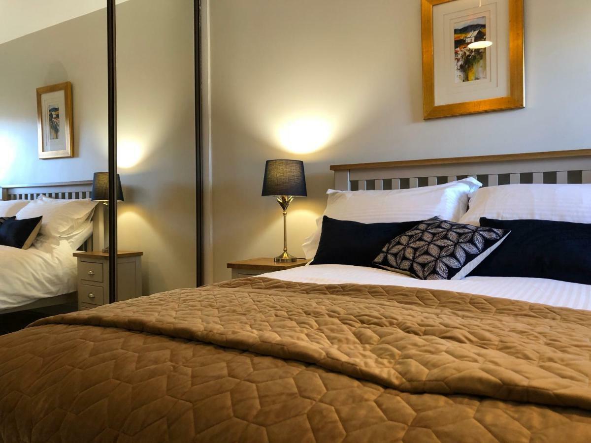 Lagan View - The Perfect Location In The *